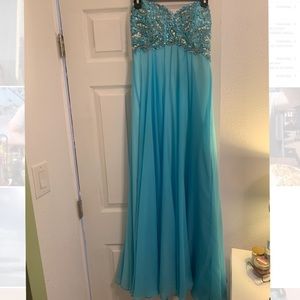 Studio 17 prom dress